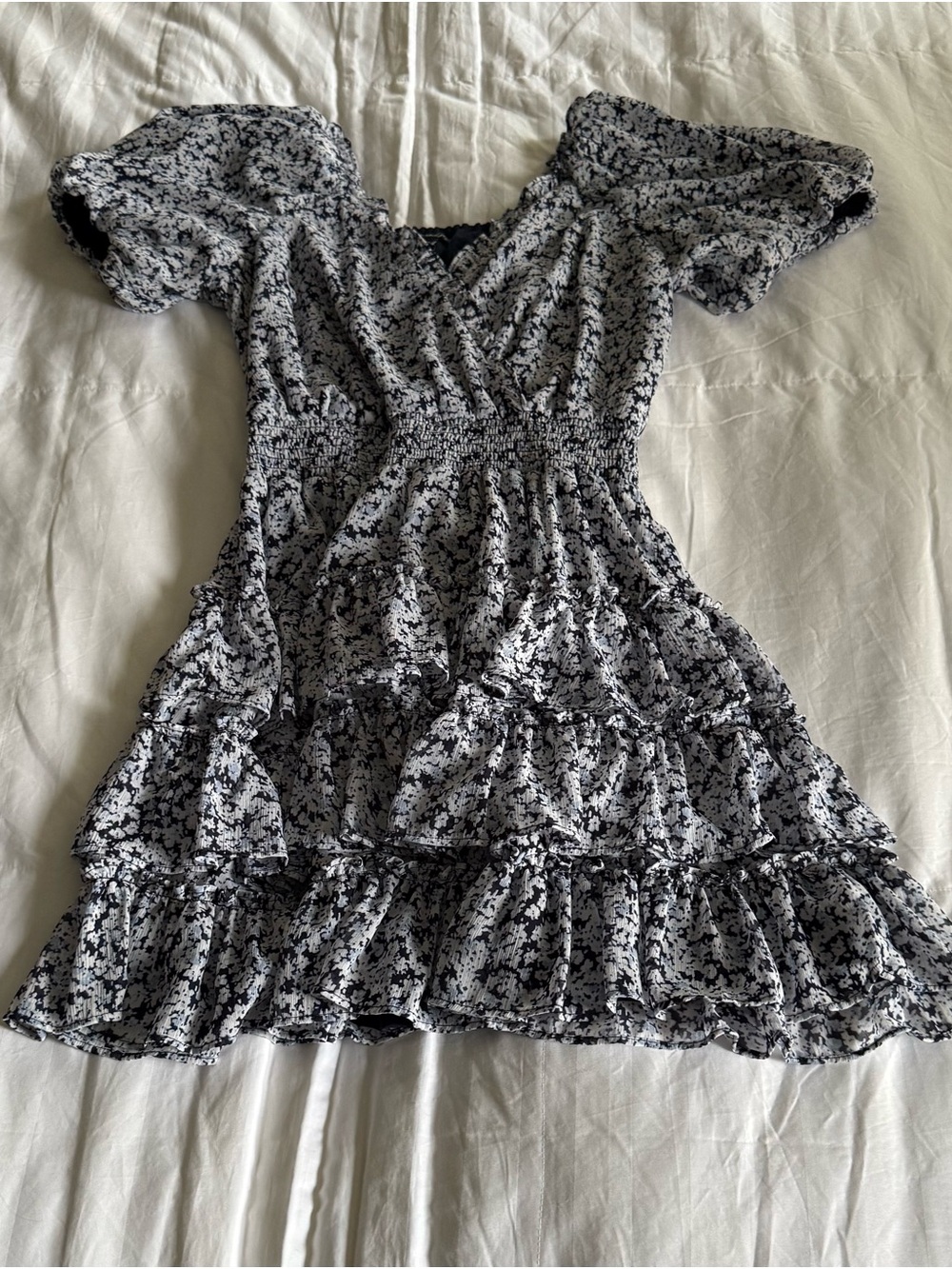 Dark Blue and Light Blue Floral Puff-Sleeve Mini Dress
